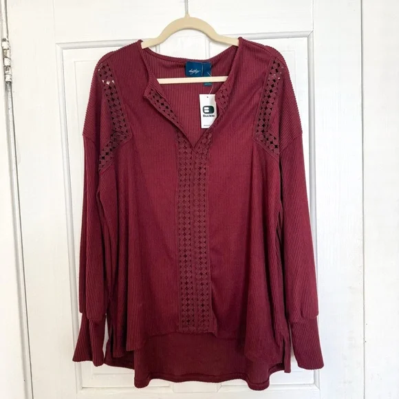 NWT Daytrip Burgundy Crochet Top - Picture 6 of 6